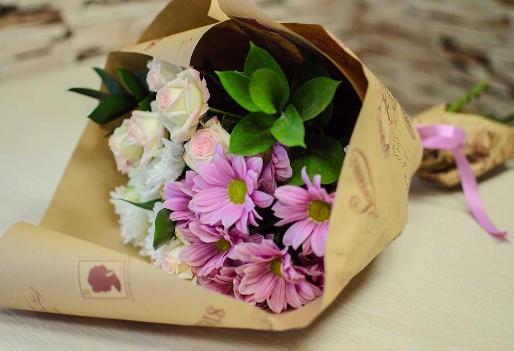 Букет цветов из: Розы и Хризантемы в Хвастовичах