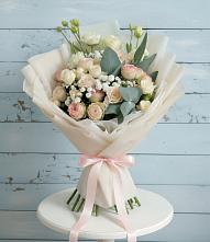 Букет цветов из:  Розы и Лизиантусы #REPLACE_PRED# Хвастовичах