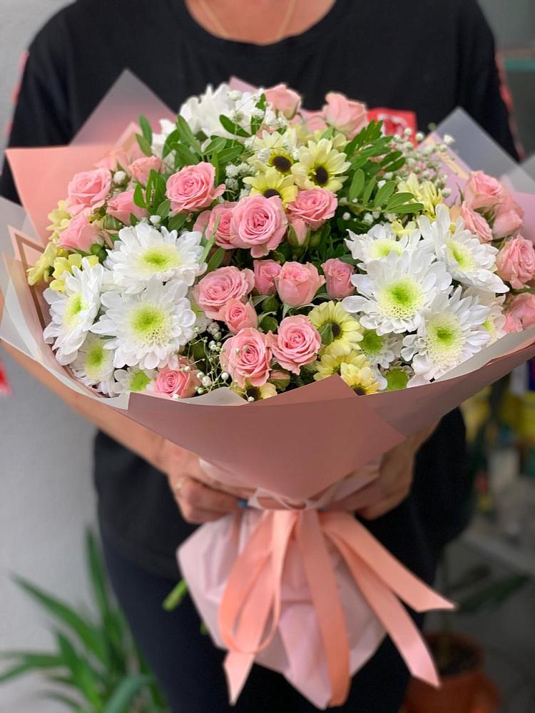 Букет цветов из: Розы и Хризантемы в Хвастовичах