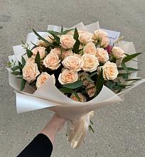 Букет Кремовые розы Латте в Хвастовичах