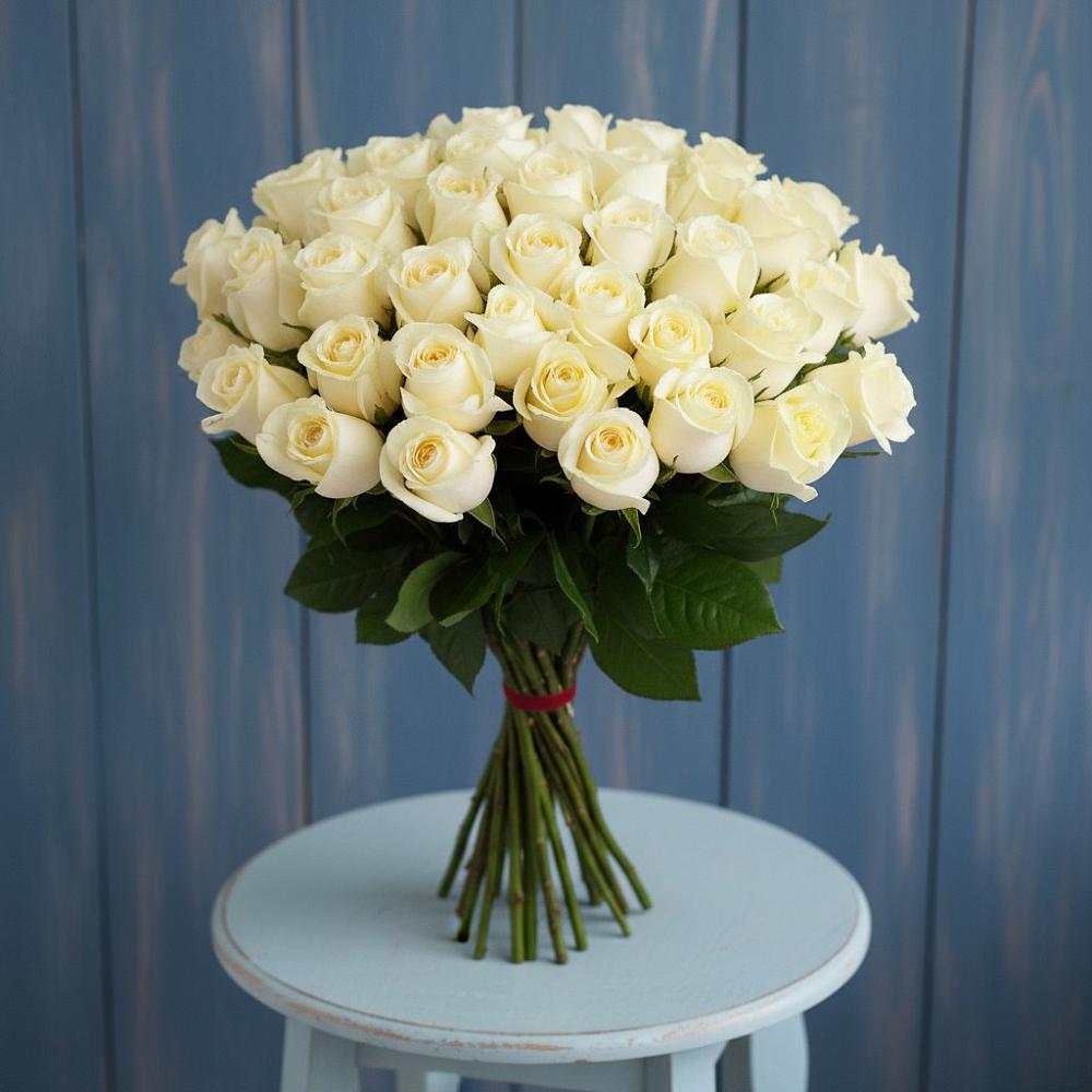 Букет 51 Белая роза Эдлесс Лав в Хвастовичах