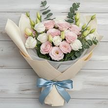 Букет цветов из:  Лизиантусы в Хвастовичах