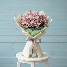 Букет цветов из:  Орхидеи и Розы в Хвастовичах
