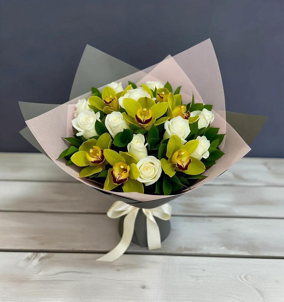 Букет цветов из: Орхидеи и Розы в Хвастовичах