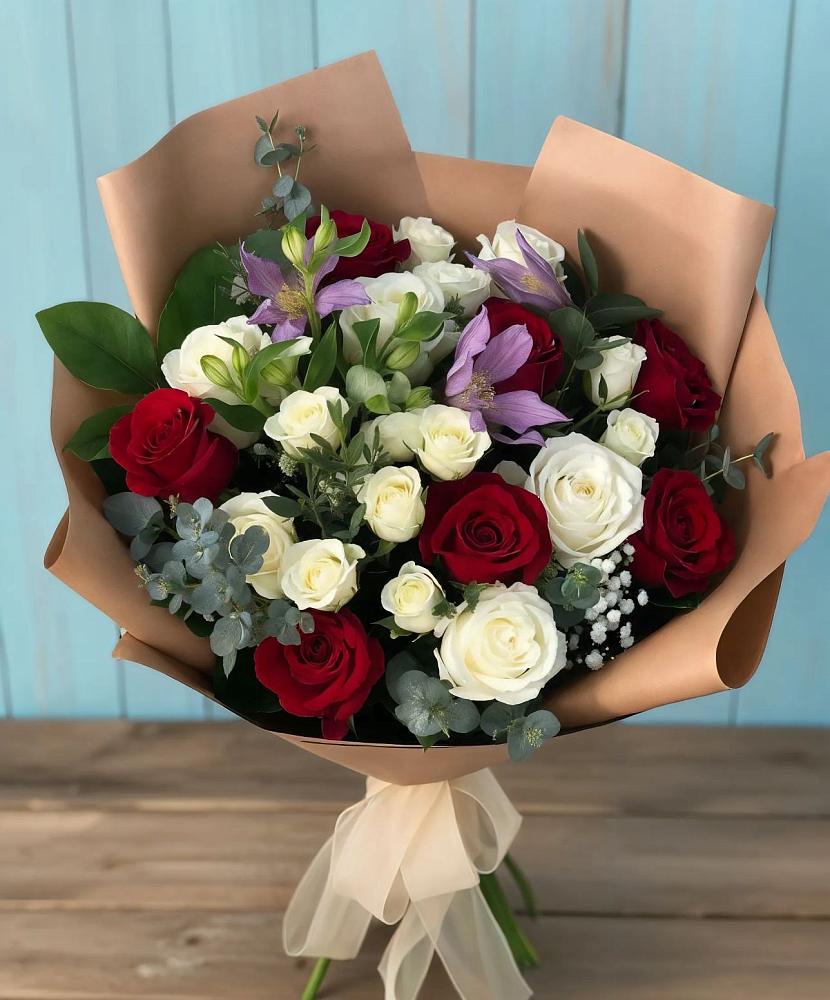 Букет цветов из: Розы и Альстромерии в Хвастовичах