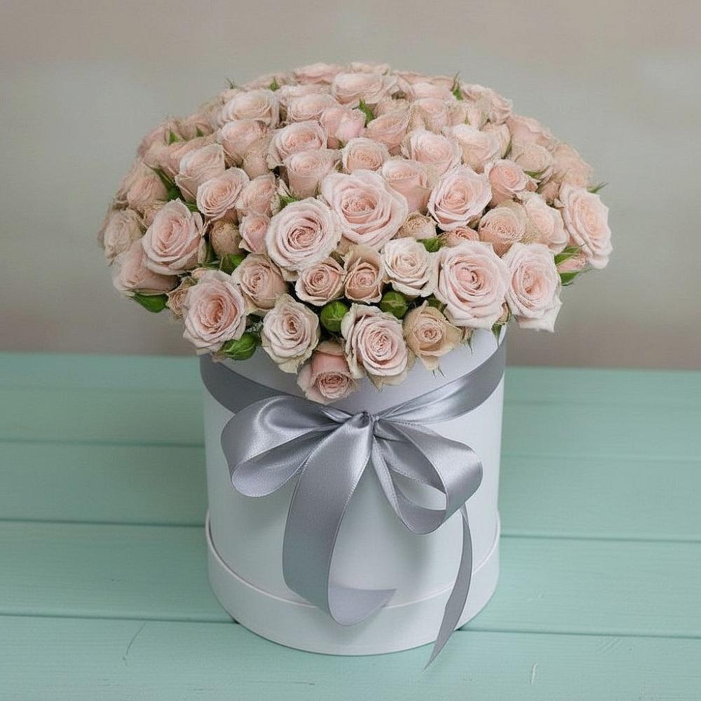 Цветочная композиция из Розы в шляпной коробке в Хвастовичах